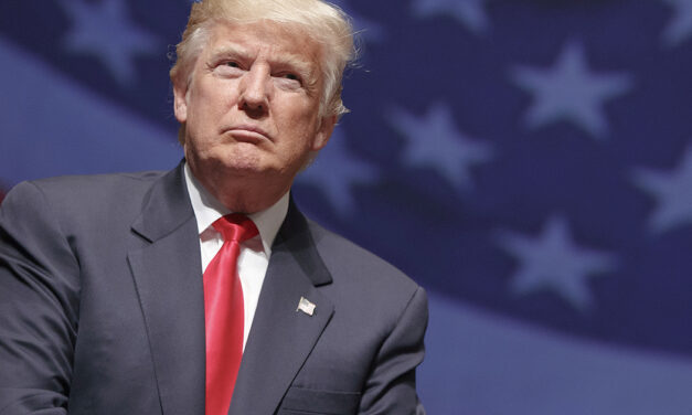Vinitaly 2025, il vino italiano cambia rotta: “Con Trump perdiamo 323 milioni di euro l’anno”